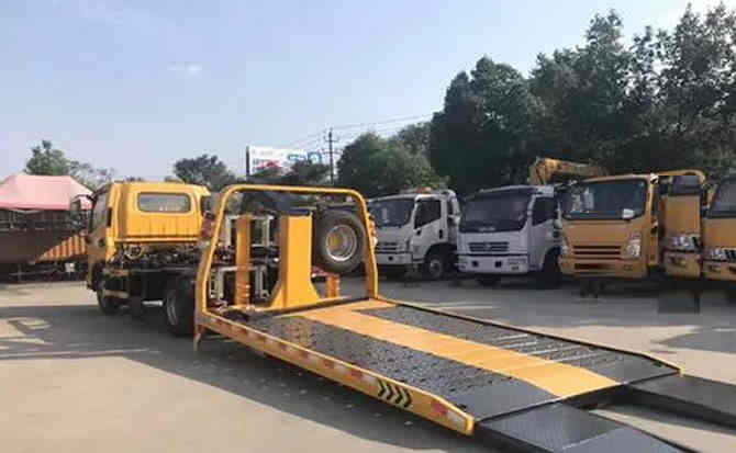 高台汽车中途维修案例